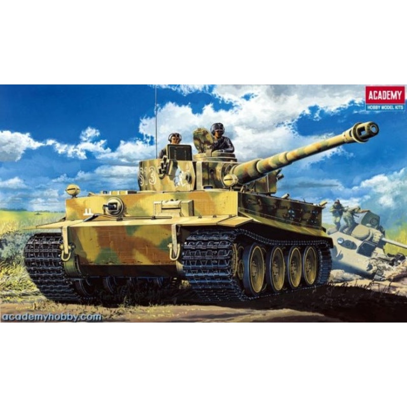 Academy 13239 1:35 Pz.Kpfw.VI Tiger I Early with Interior