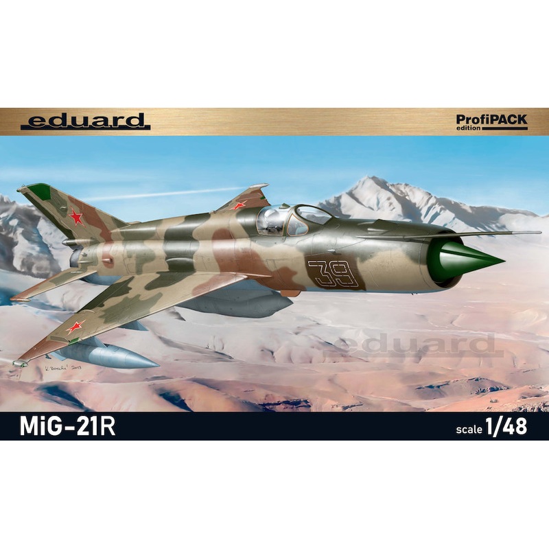 Eduard 8238 1:48 Mikoyan MiG-21R ProfiPACK Edition
