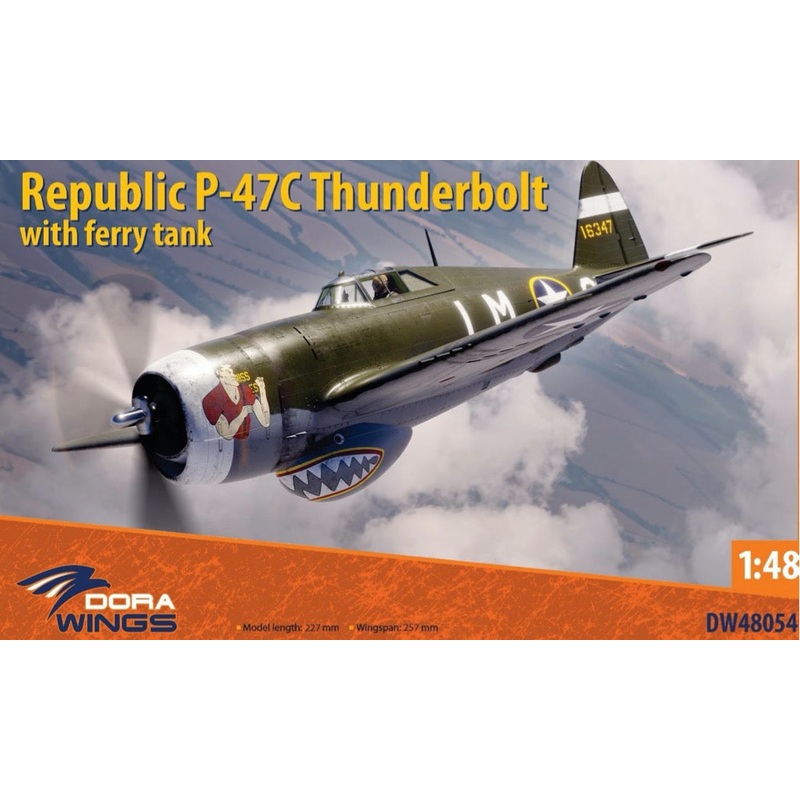 Dora Wings DW48054 1:48 Republic P-47C Thunderbolt with Ferry Tank