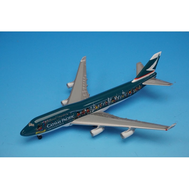 1:500 B747-400 Cathay Pacific Airlines The Spirit of Hong Kong B-HOX Herpa airplane model
