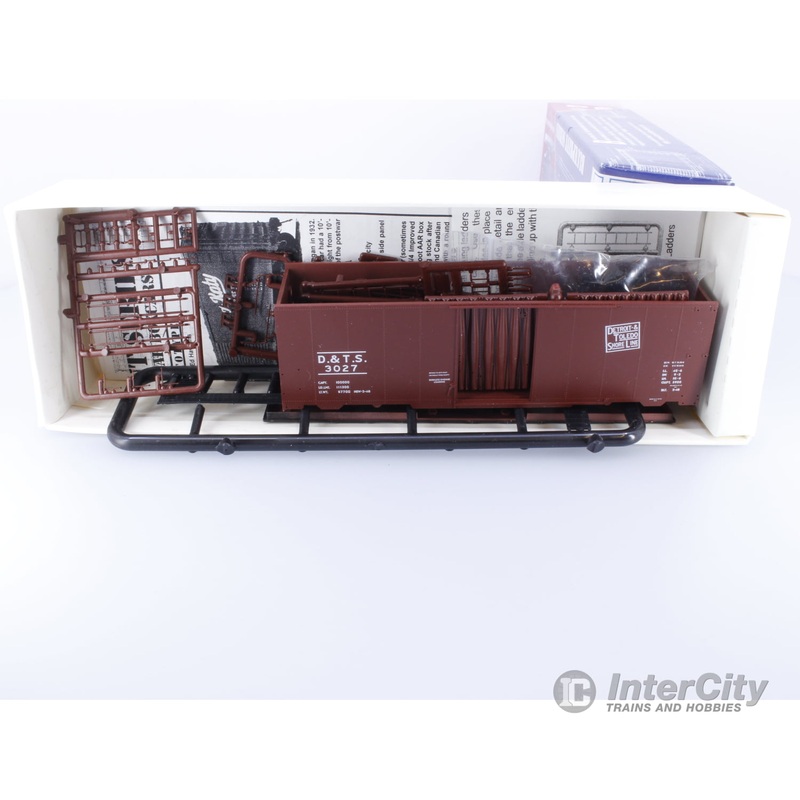 Branchline Trains 1602 HO 40' AAR Boxcar 6' Door 3027