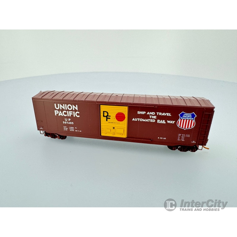 Micro Trains 33150 N 50' Standard Box car w/Plug & Sliding Door Union Pacific (UP) UP 163080