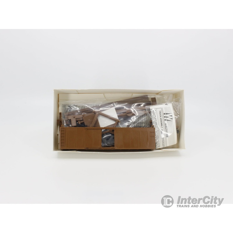 Walthers 932-2050 HO 40' Steel Box Freight Car X-29 Kit Undecorated (b)