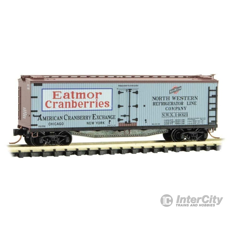 Micro Trains N 4900820 40' Double-Sheathed Wood Reefer with Vertical Brake Wheel - Ready to Run -- American Cranberry Exchange NWX 14021 (gray, Boxcar Red, Farm to Table Serie