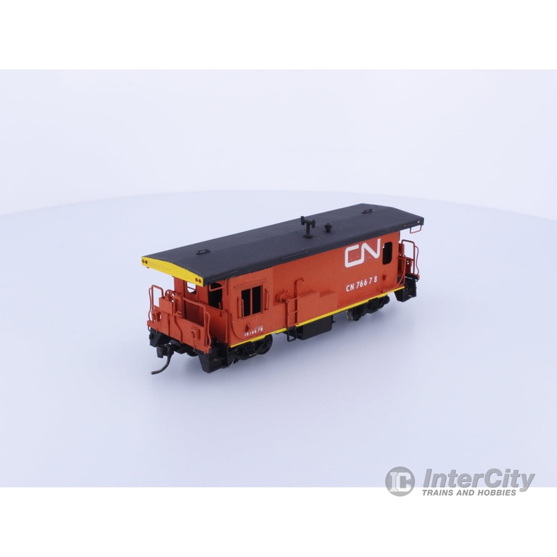 Overland HO Transfer Caboose Canadian National (CN)
