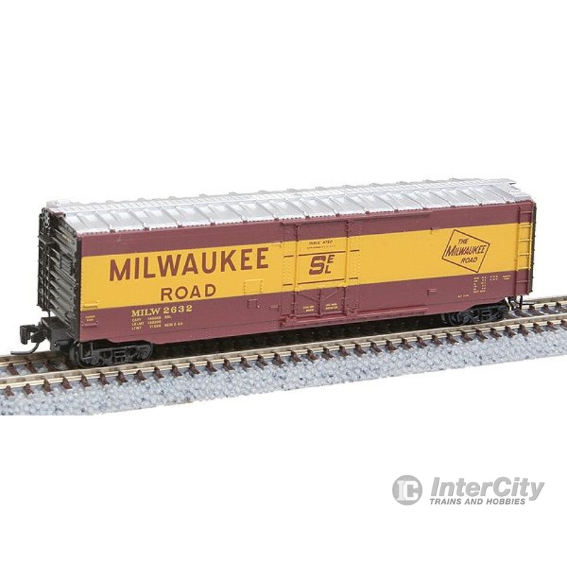 Micro Trains Z 50700431 50' Plug-Door Boxcar - Ready to Run -- Milwaukee Road #2632 (brown, yellow, aluminum)
