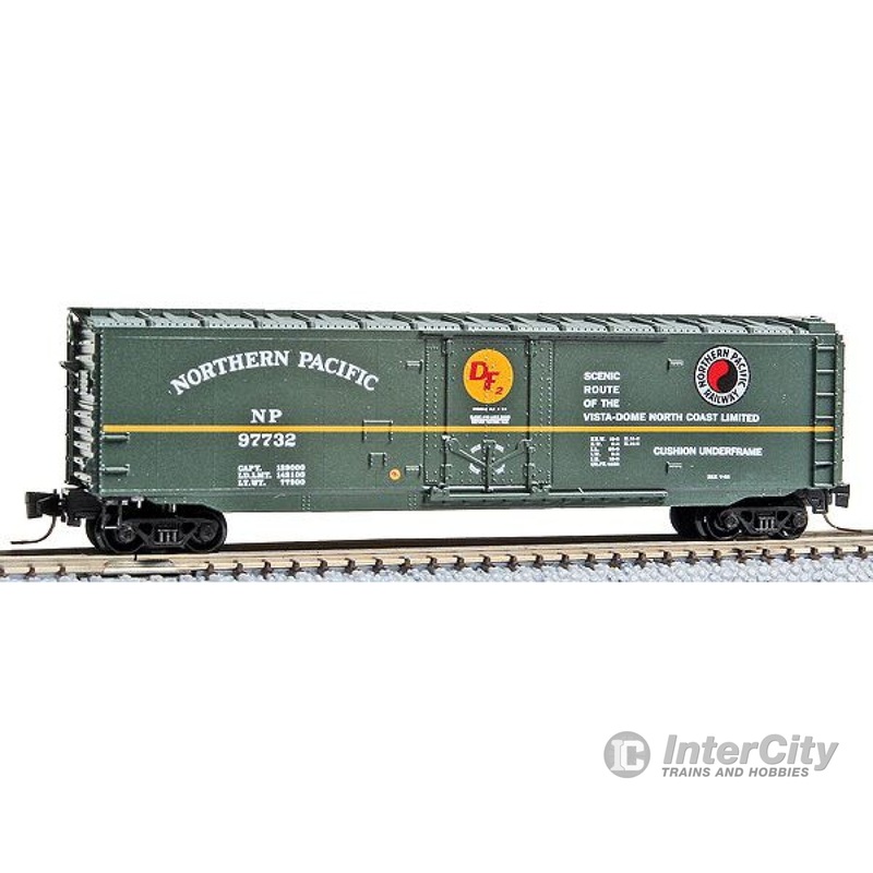 Micro Trains Z 50700472 50' Plug-Door Boxcar - Ready to Run -- Northern Pacific #97732 (green, yellow, North Coast Limited Slogan, DF Marks)