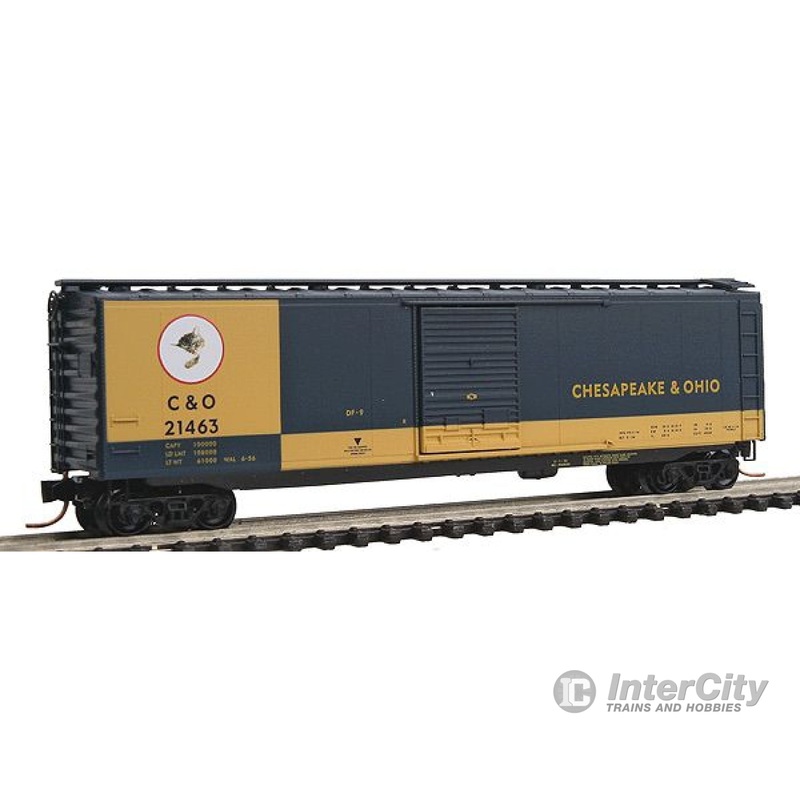 Micro Trains N 3100073 Cameo Series: 50' Pullman-Standard Box Car -- Chesapeake & Ohio #3 (Different Schemes on Both Sides)