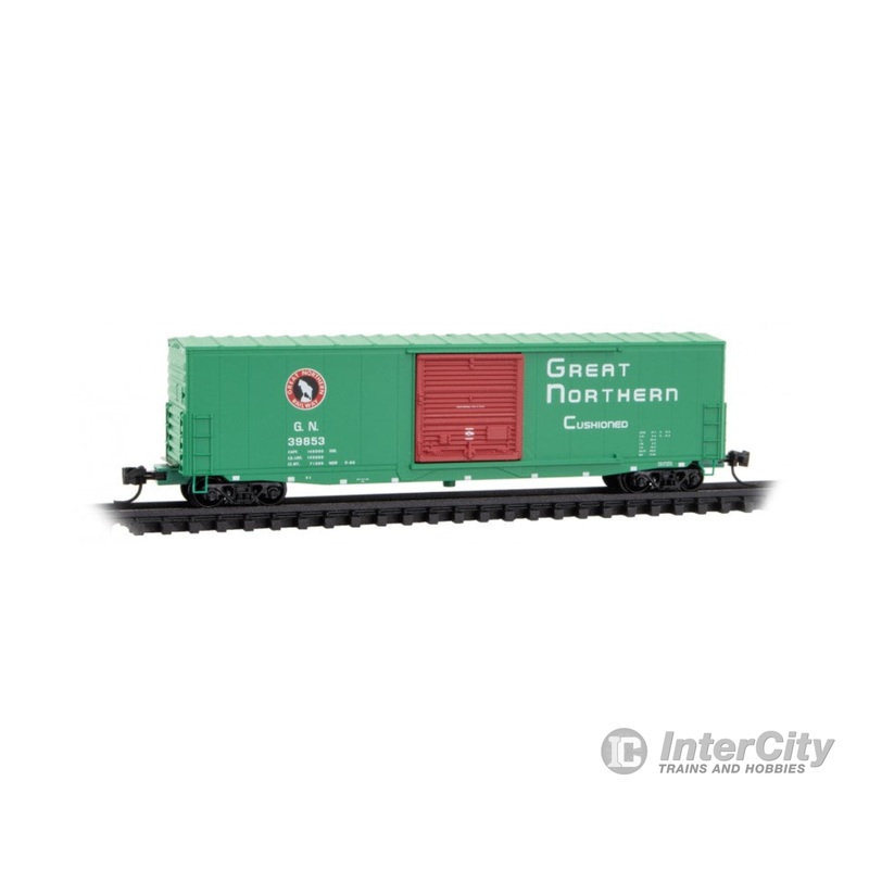Micro Trains N 18000402 50' Boxcar with 10' Door, No Roofwalk, Short Ladders - Ready to Run -- Great Northern #39853 (Jade Green, red, EB Style Lettering)