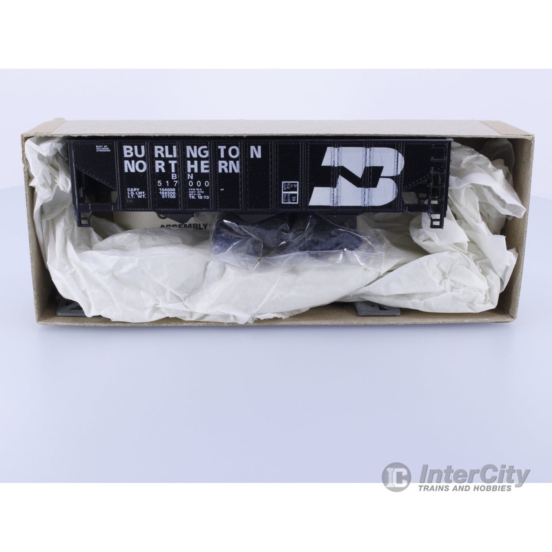 Roundhouse 1498 HO 3-Bay Rib Side Hopper Burlington Northern (BN) 517000