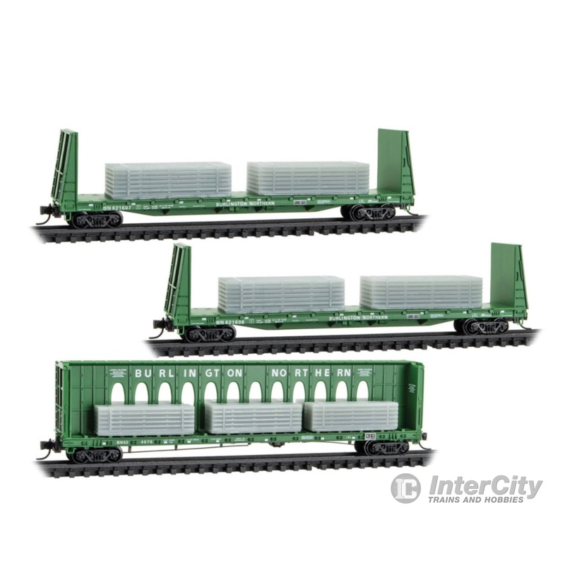Micro Trains N 98302261 60' Centerbeam & 2 61'8" Bulkhead Flatcars w/Ingot Load - Burlington Northern #624676, 621607, 621608 (Cascade Green, Undec Load Kit)