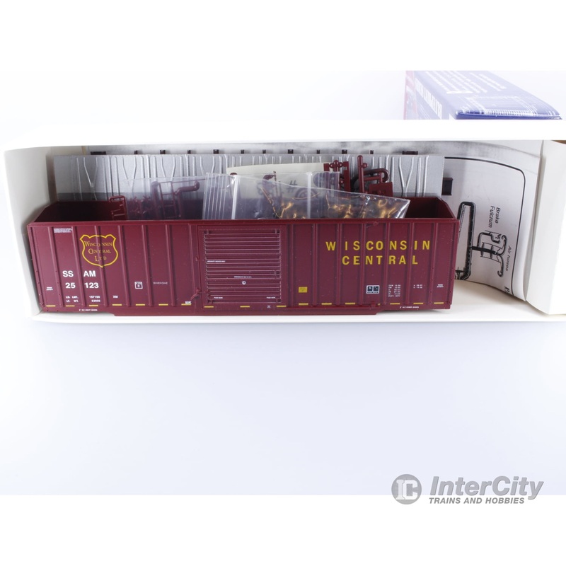 Branchline Trains 2125 HO 50' Berwick Box Car Wisconsin Central (WC) 25123
