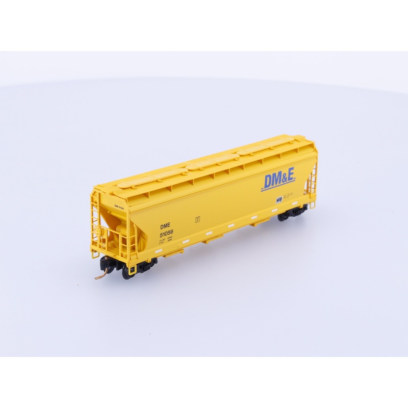 Micro Trains 09400280 N 3 Bay Center Flow Hopper Car Dakota Minnesota and Eastern Railroad (DM&E) 51059