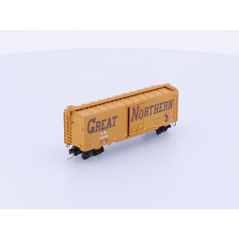 Micro Trains 20166 N 40' Standard Box Car Single Door Great Northern (GN) 19038 (#4)