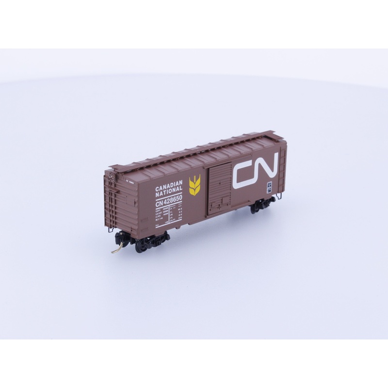 Micro Trains 20550 N 40' Standard Box Car Single Door Canadian National (CN) 428650