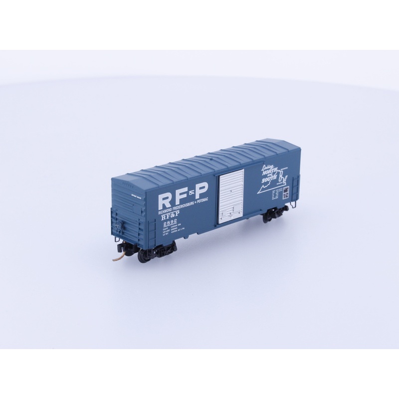 Micro Trains 24290 N Boxcar, 40' Richmond Fredericksburg & Potomac , RF&P 2892