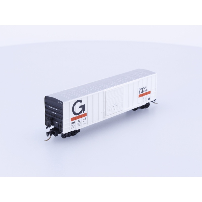Micro Trains 25400 N 50' Rib Side Box Car Single Door Boston and Maine (BM) 3249