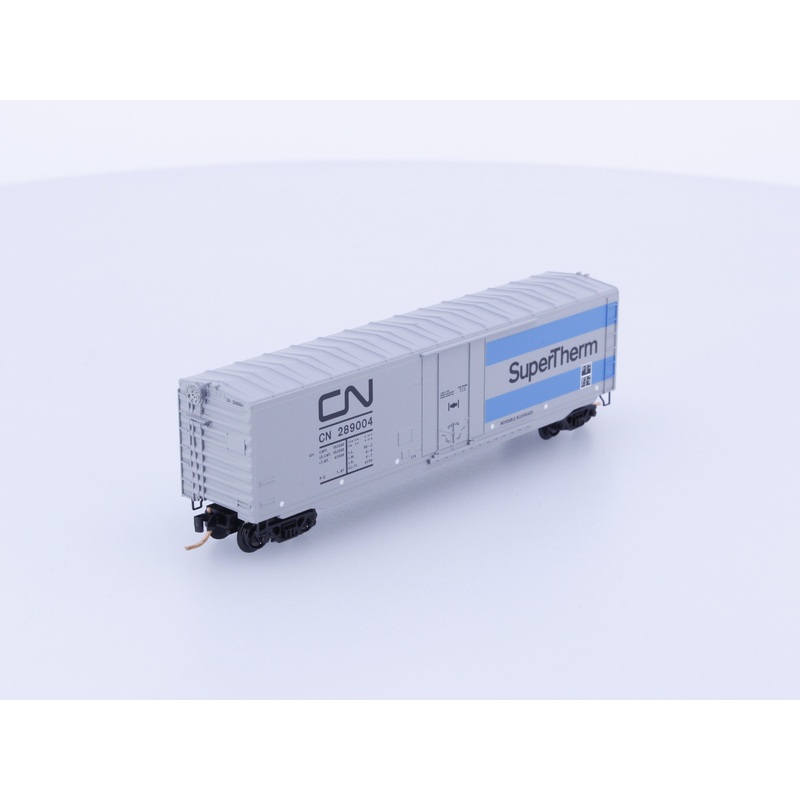 Micro Trains 38330 N 50' Standard Boxcar Plug Door w/o Roofwalk Canadian National (CN) 289004