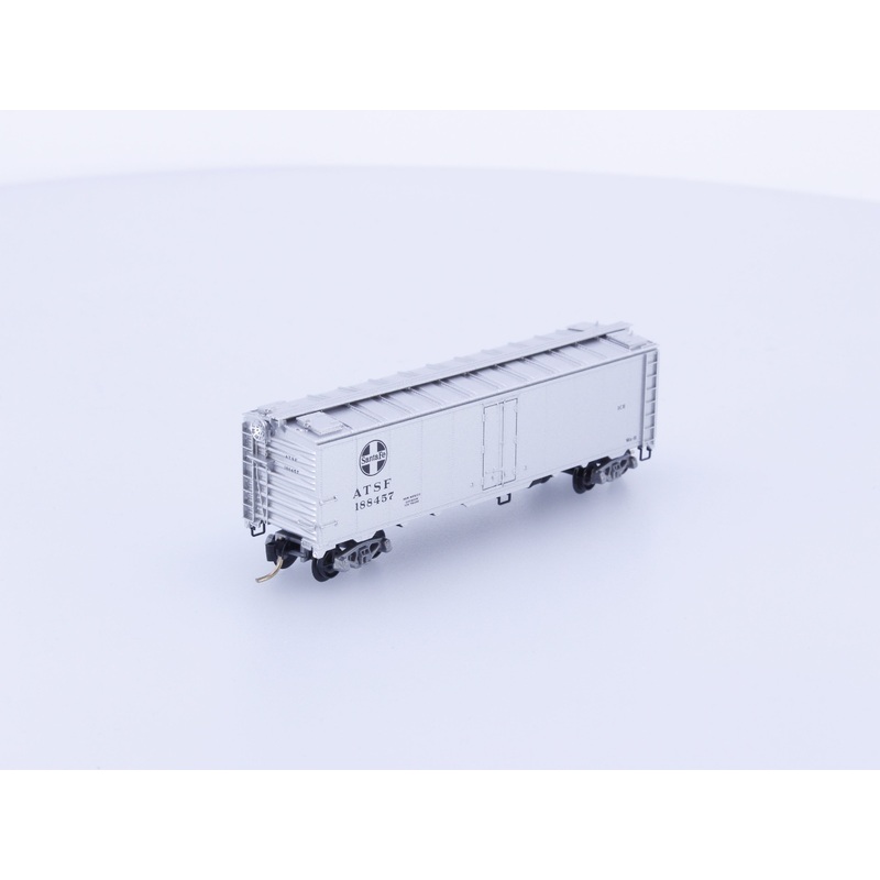 Micro Trains 59030 N 40' Steel Side Ice Reefer Atchison Topeka and Santa Fe (ATSF) 188457