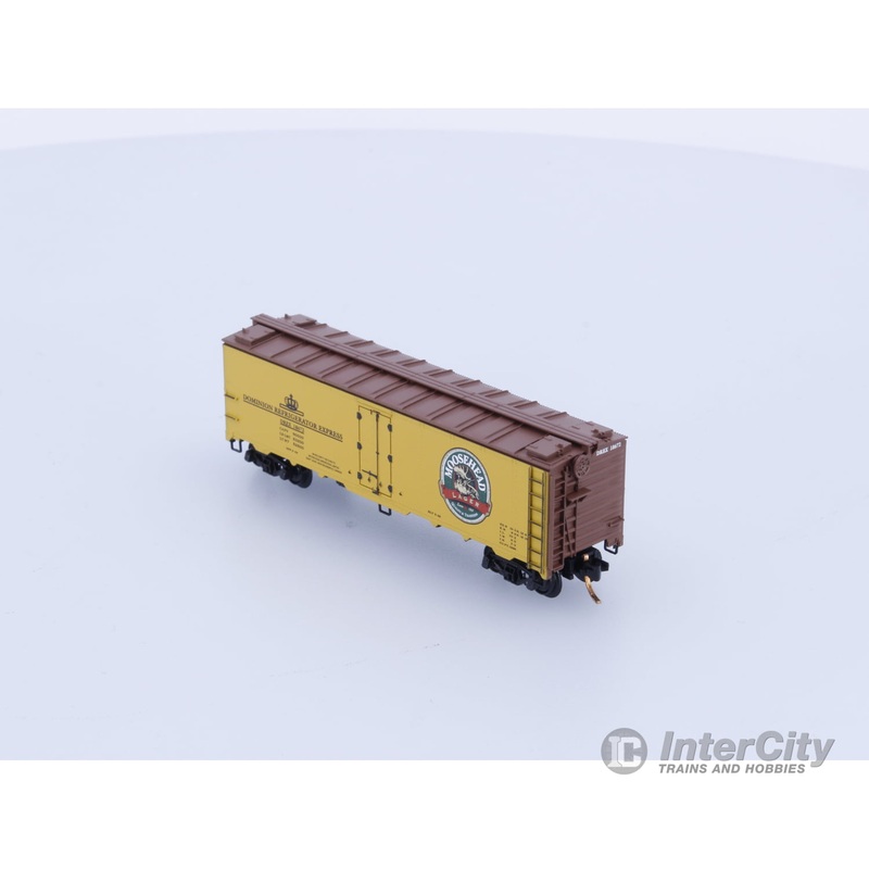Micro Trains PNS-23 N Dominion Refrigerator Express Moosehead Lager 18672 (#2)