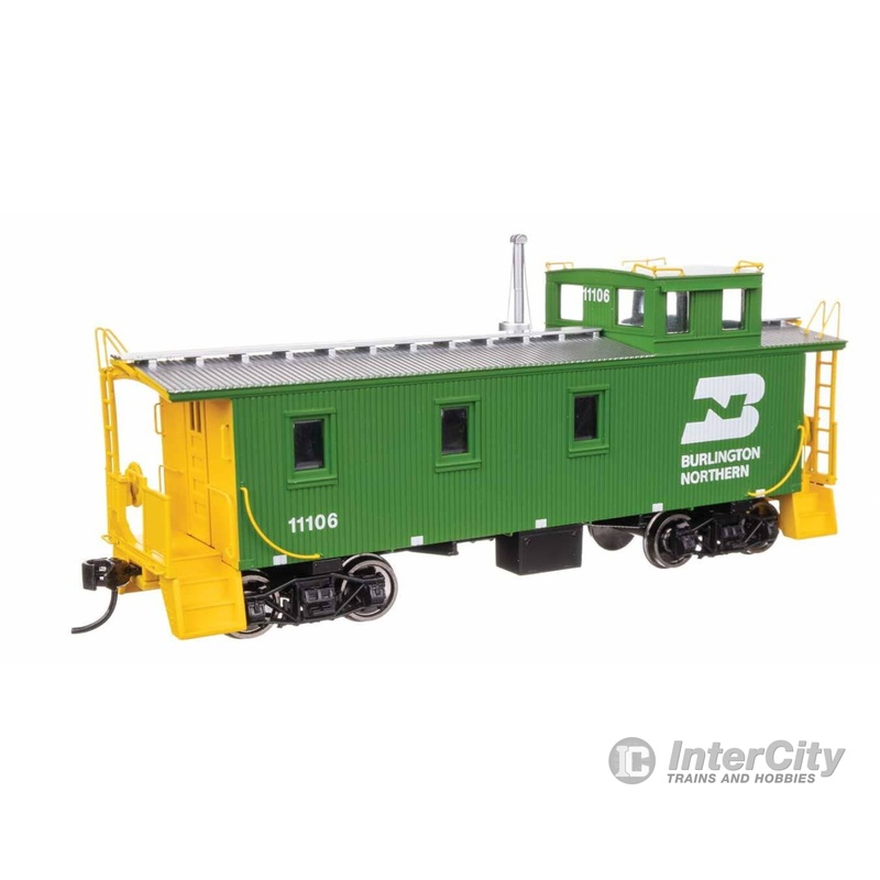 Walthers HO 103256 30' GTW Style Wood Caboose with Offset Coupola - Ready To Run - Burlington Northern #11106