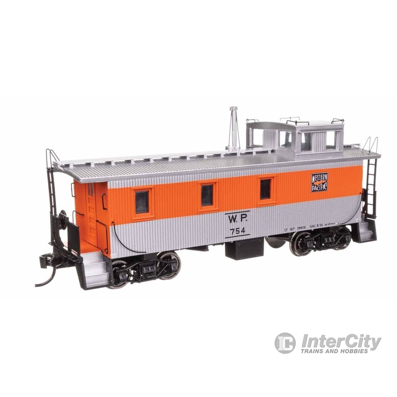 Walthers HO 103266 30' GTW Style Wood Caboose with Offset Coupola - Ready To Run - Western Pacific(TM) #754