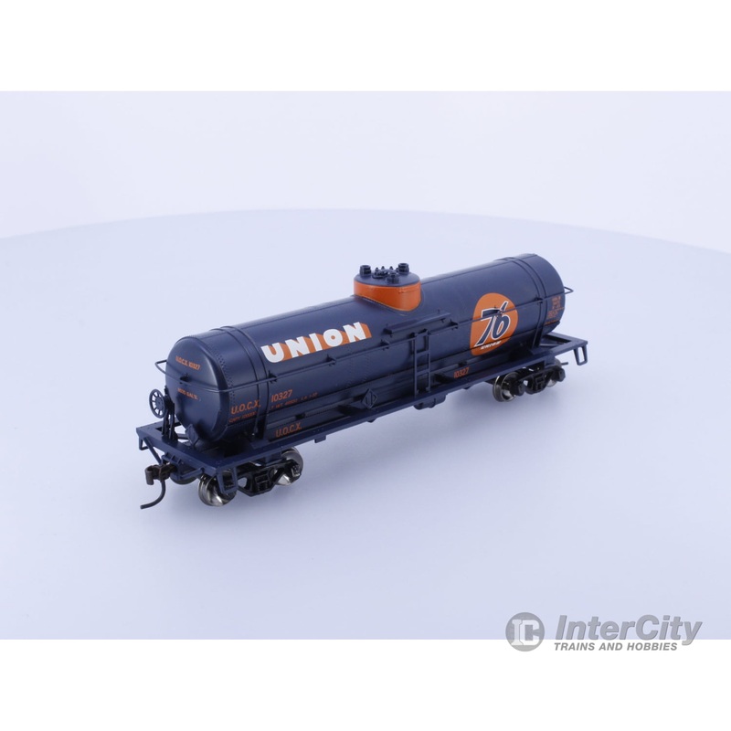 Athearn 7305 HO Single Dome Tank Car Union Tank Car (UTLX) 10327