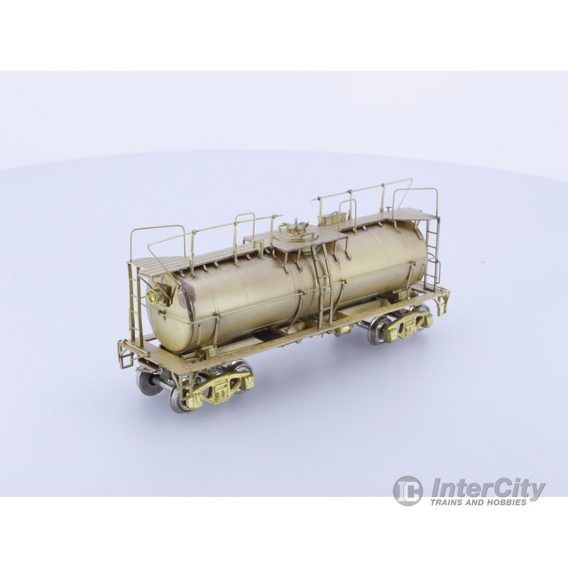 Oriental Limited 0449 HO Brass Unpainted Water Car Great Northern (GN) X-927