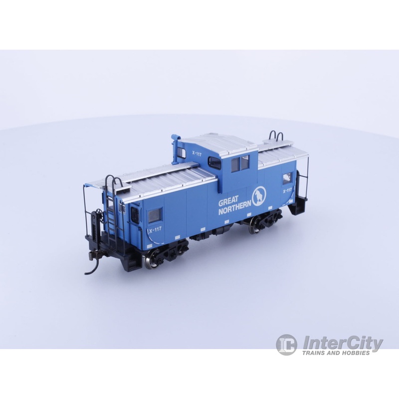 Roundhouse RND1346 HO Wide Vision Caboose Great Northern (GN) X-117
