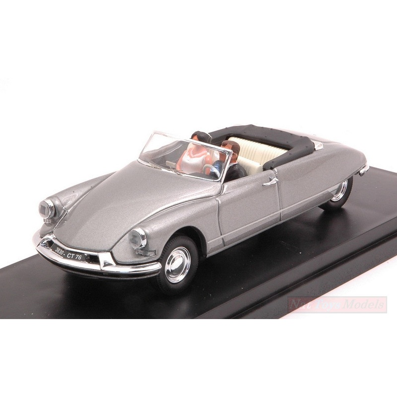 SCALE MODEL COMPATIBLE WITH CITROEN DS 19 1961 JUST MARRIED WITH THE TWO SPOUSES 1:43 RIO RI4630