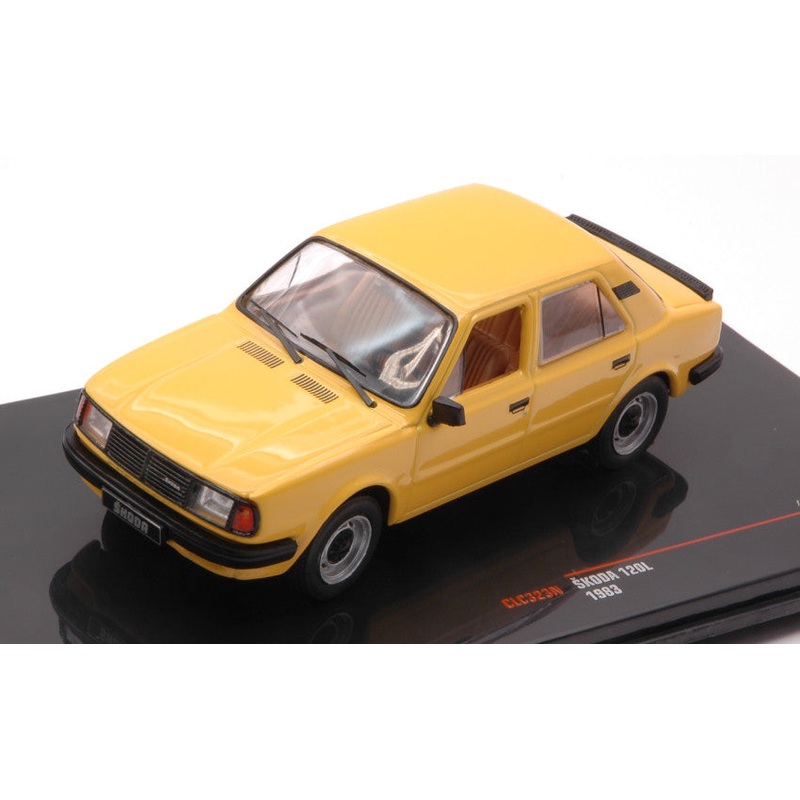 MODELLINO SCALA COMPATIBILE CON SKODA 120L 1983 YELLOW 1:43 IXO MODEL CLC323N