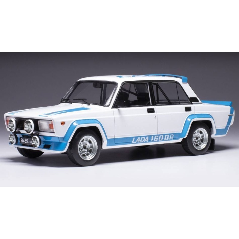 SCALE MODEL COMPATIBLE WITH LADA 2105 VFTS 1983 WHITE 1:18 IXO MODEL 18CMC144