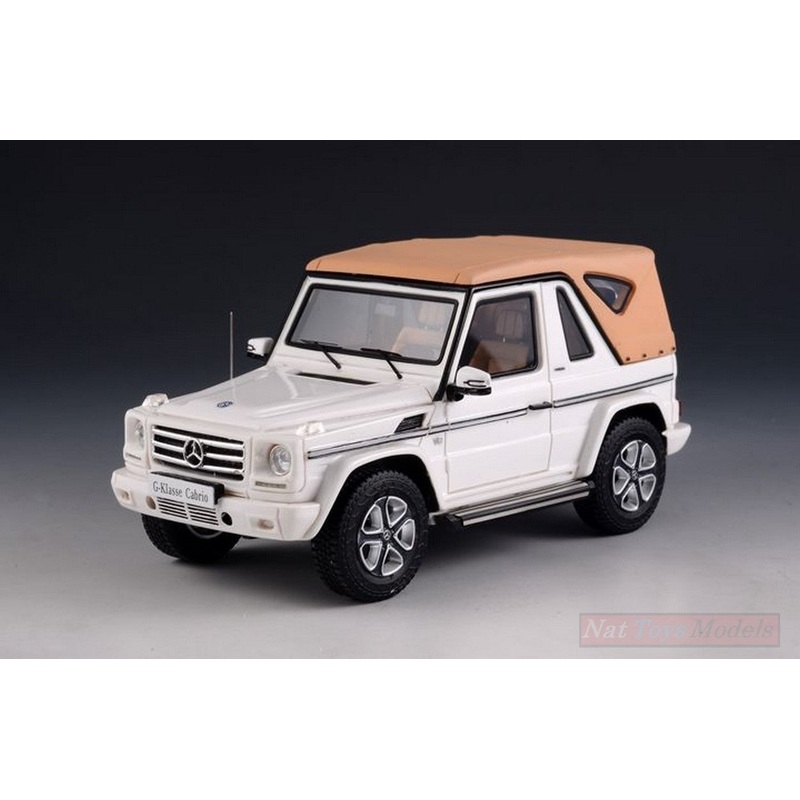 SCALE MODEL COMPATIBLE WITH MERCEDES G500 CABRIOLET FINAL EDITION 2013 WHITE CLOSED ROOF 1:43 GLM MODELS GLM207104