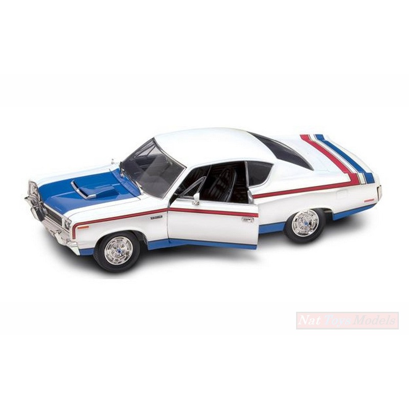SCALE MODEL COMPATIBLE WITH AMC REBEL 1970 WHITE 1:18 YAT MING YM92778W