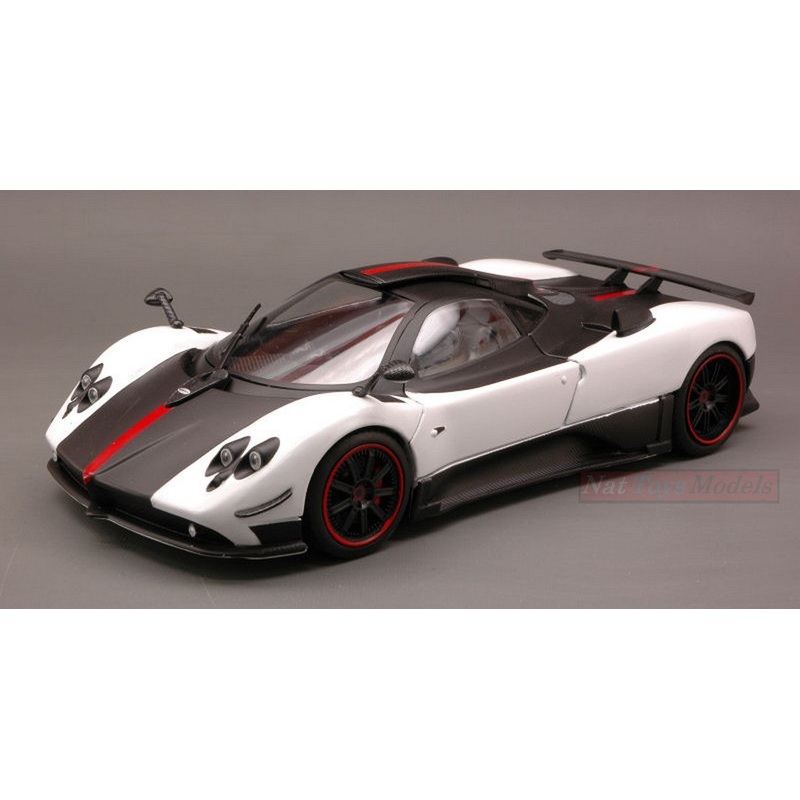 SCALE MODEL COMPATIBLE WITH PAGANI ZONDA CINQUE 2009 WHITE/CARBON 1:18 MOTORMAX MTM79158WH
