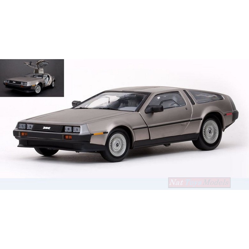 SCALE MODEL COMPATIBLE WITH DE LOREAN DMC 12 COUPE LK 1981 STAINLESS STEEL FINISH 1:18 SUNSTAR SS2701