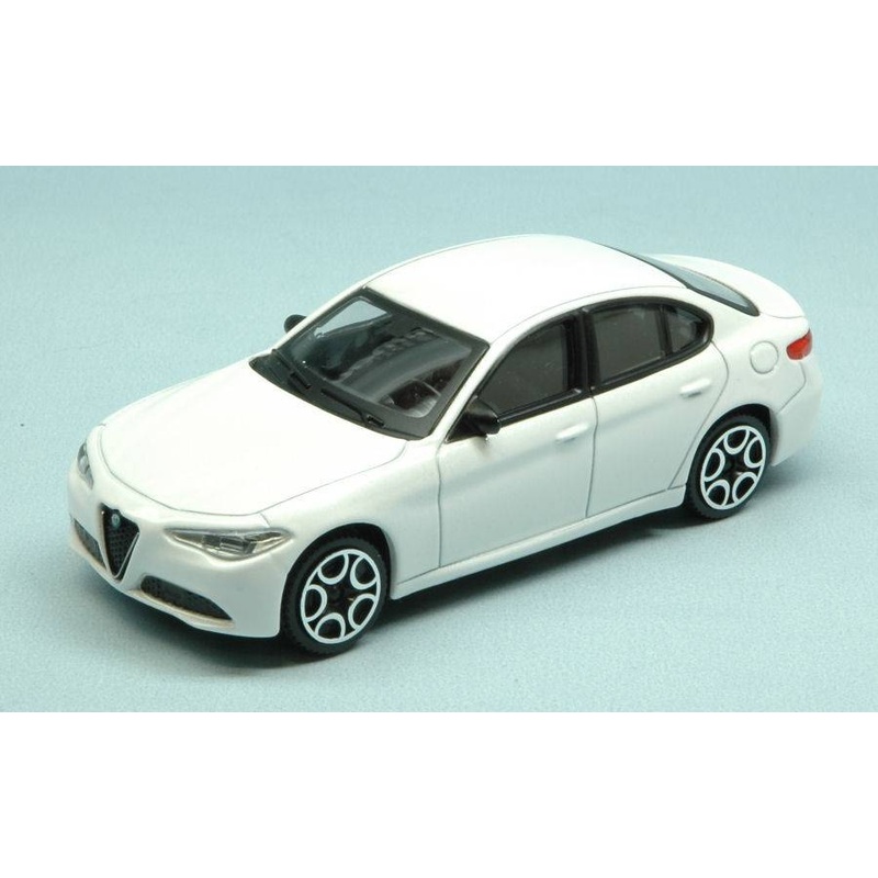 SCALE MODEL COMPATIBLE WITH ALFA ROMEO GIULIA 2016 WHITE 1:43 BURAGO BU30329W