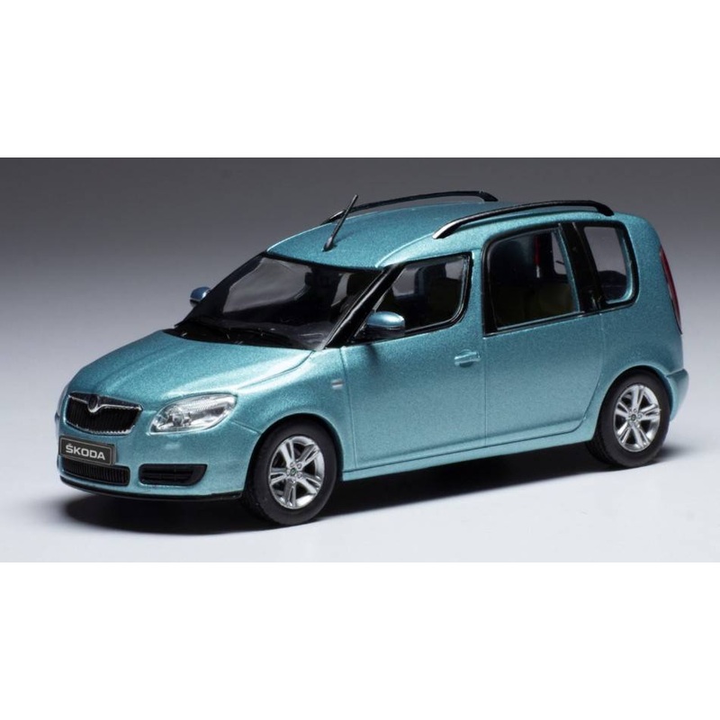 SCALE MODEL COMPATIBLE WITH SKODA ROOMSTER 2007 LIGHT MET.BLUE 1:43 IXO MODEL CLC472