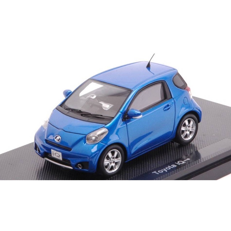SCALE MODEL COMPATIBLE WITH TOYOTA IQ METALLIC BLUE 1:43 EBBRO EB44697