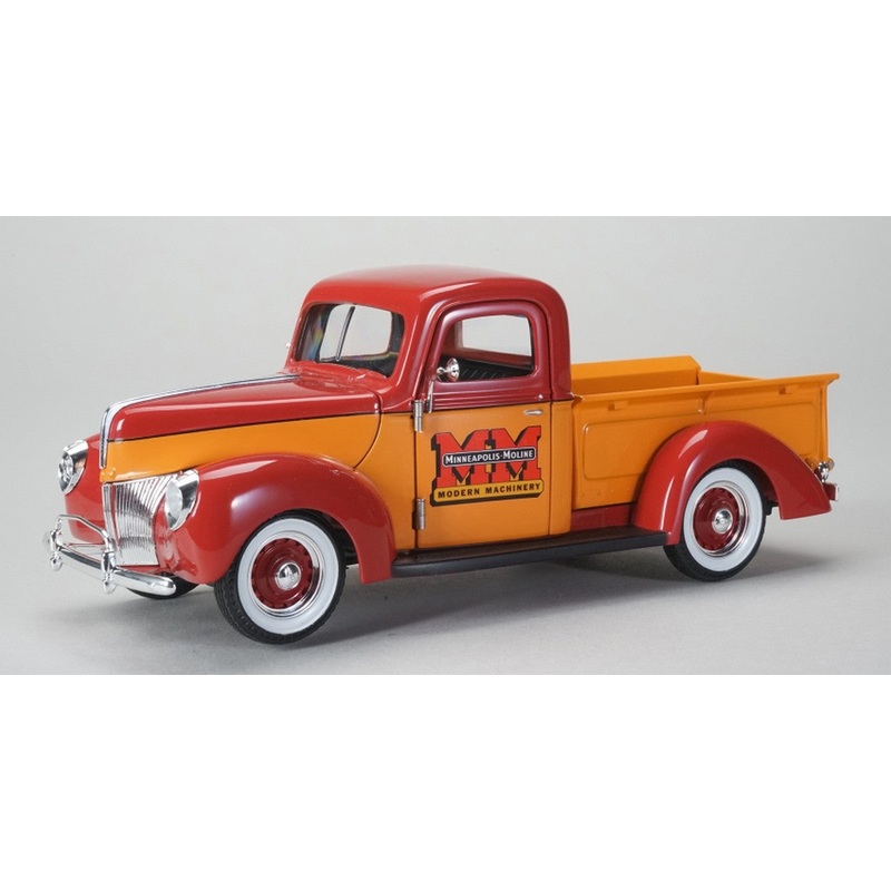 SCALE MODEL COMPATIBLE WITH FORD PICK UP 1940 MINNEAPOLIS MOLINE 1:25 SPECCAST SPEC64129