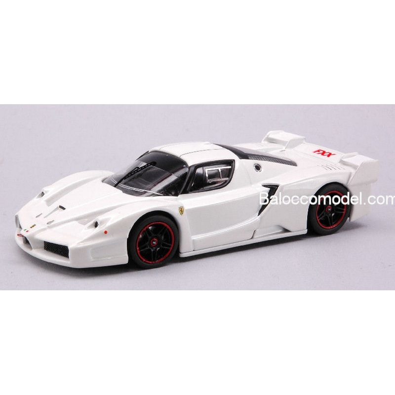 SCALE MODEL COMPATIBLE WITH FERRARI FXX 2005 PEARL WHITE 1:43 HOT WHEELS HWN5610