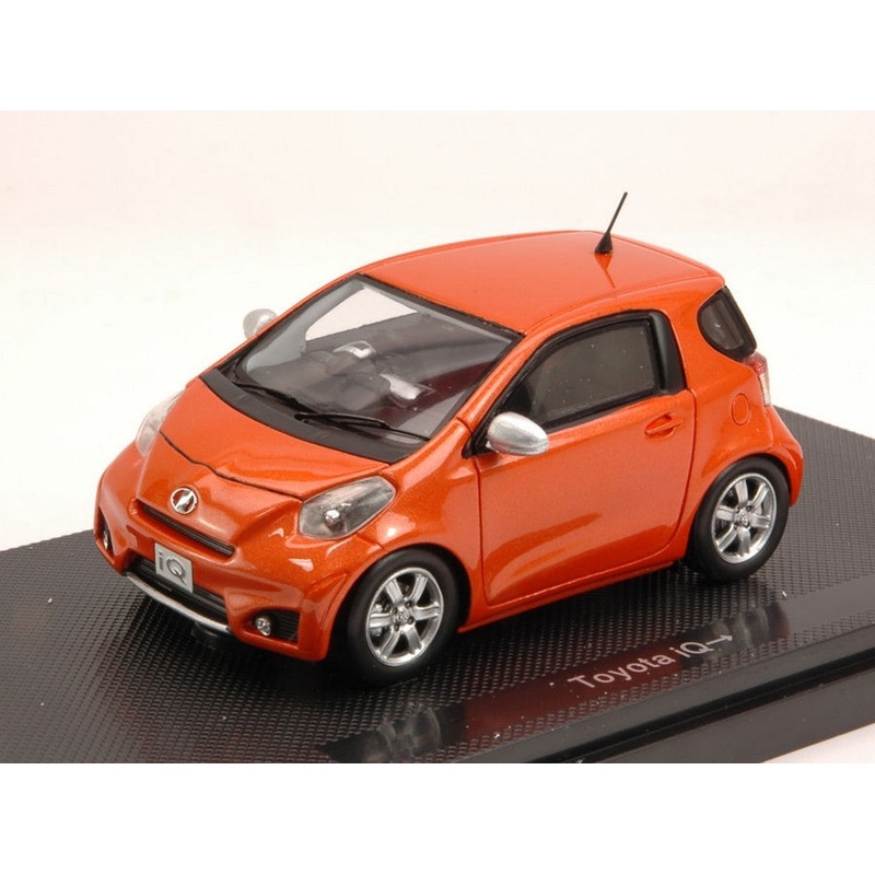 SCALE MODEL COMPATIBLE WITH TOYOTA IQ 2009 BRONZE 1:43 EBBRO EB44698